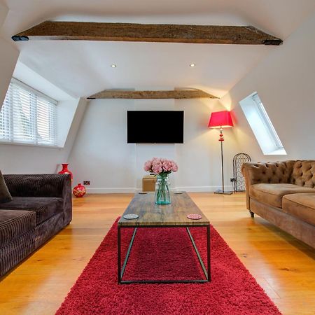 Stylish Townhouse, Work Desk, Fast Wi-Fi, Sleeps 6 Stamford Eksteriør bilde