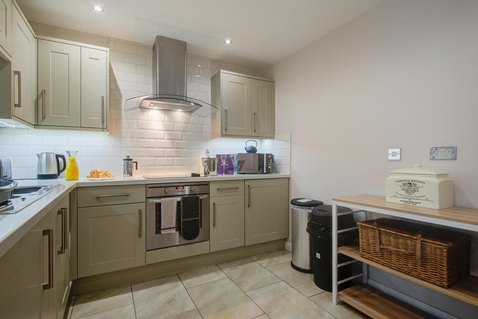 Stylish Townhouse, Work Desk, Fast Wi-Fi, Sleeps 6 Stamford Eksteriør bilde
