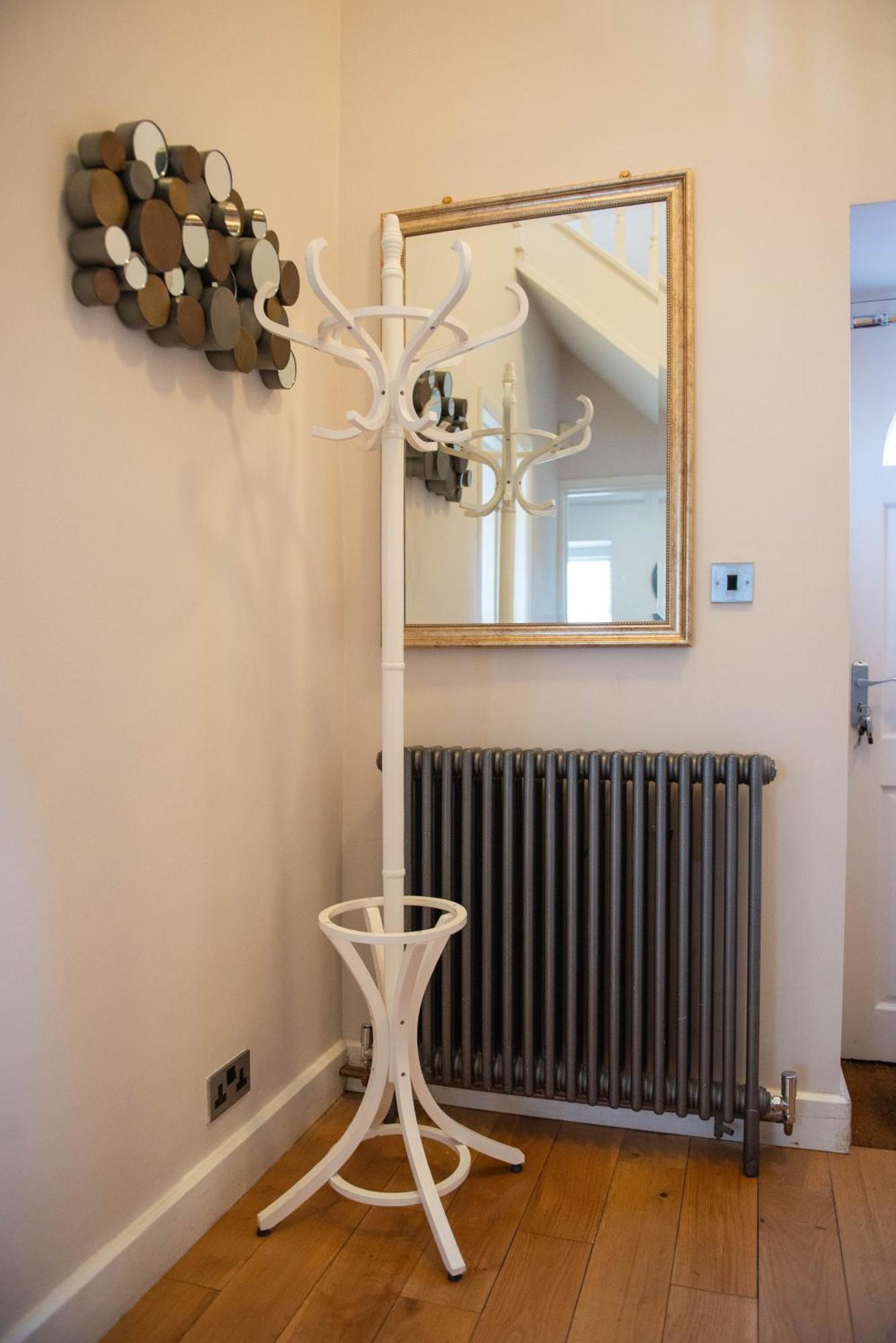 Stylish Townhouse, Work Desk, Fast Wi-Fi, Sleeps 6 Stamford Eksteriør bilde