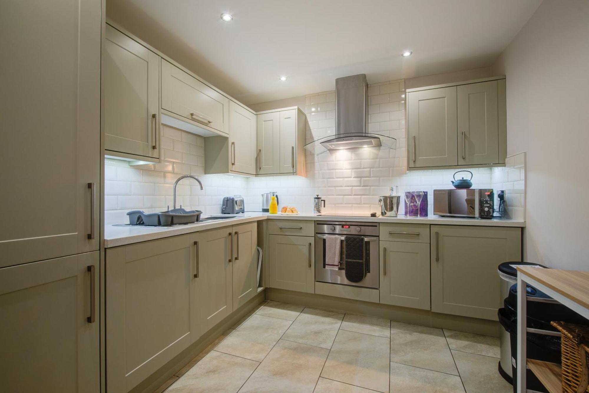 Stylish Townhouse, Work Desk, Fast Wi-Fi, Sleeps 6 Stamford Eksteriør bilde