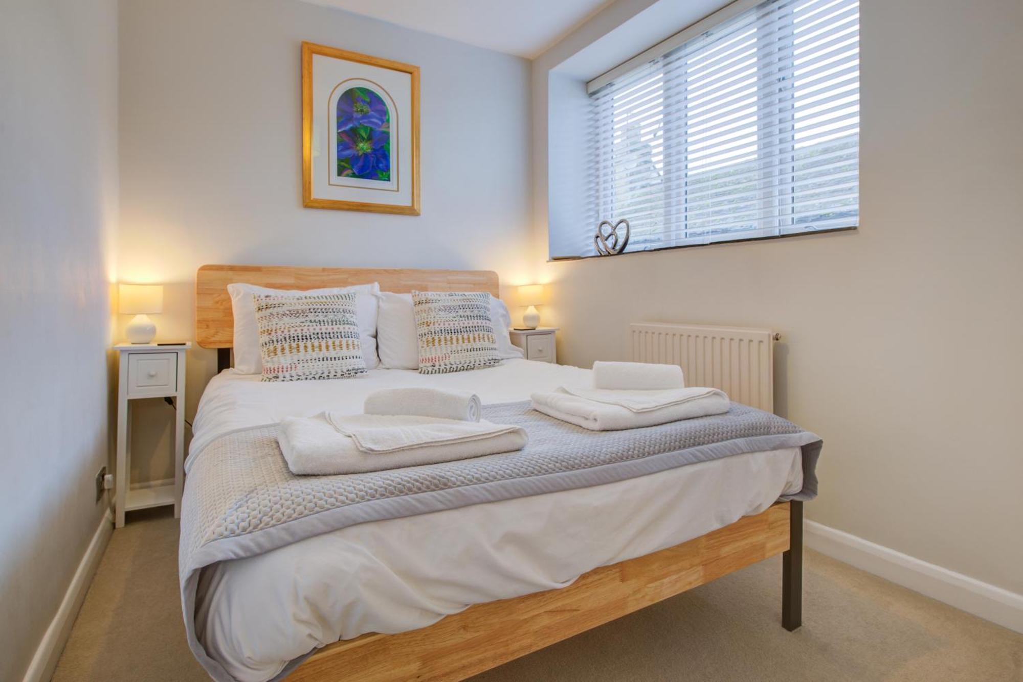 Stylish Townhouse, Work Desk, Fast Wi-Fi, Sleeps 6 Stamford Eksteriør bilde